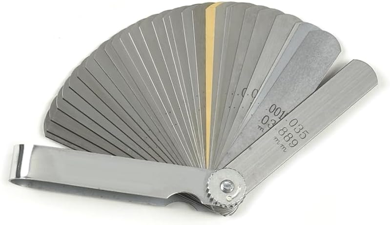 GEARWRENCH 161D 32-Blade SAE/Metric Feeler Gauge view 2